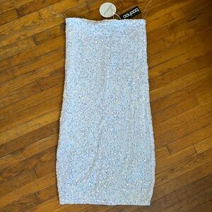 Women’s Boohoo iridescent sequin midi skirt, size 14